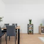 Spacious With Functional Interiors Parking & Balcony By Renters Διαμέρισμα