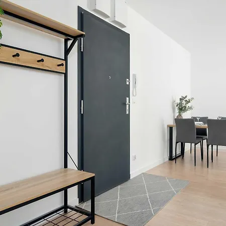 Διαμέρισμα Spacious With Functional Interiors Parking & Balcony By Renters *