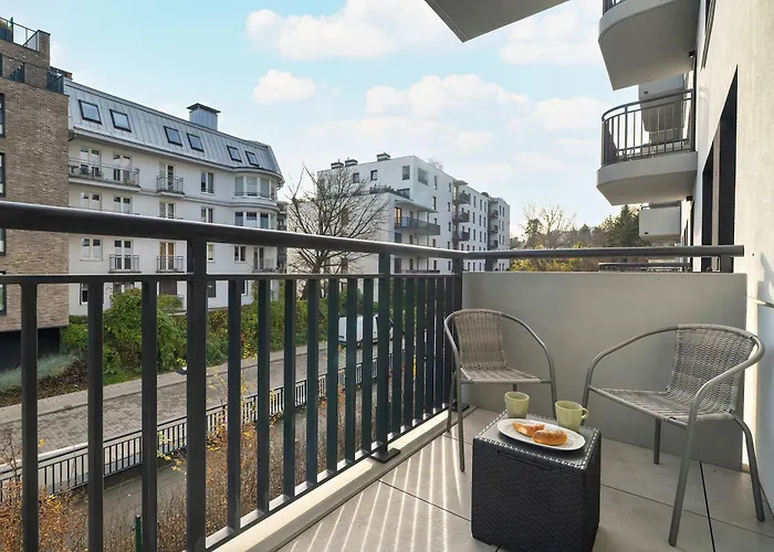 Apartment Spacious With Functional Interiors Parking & Balcony By Renters